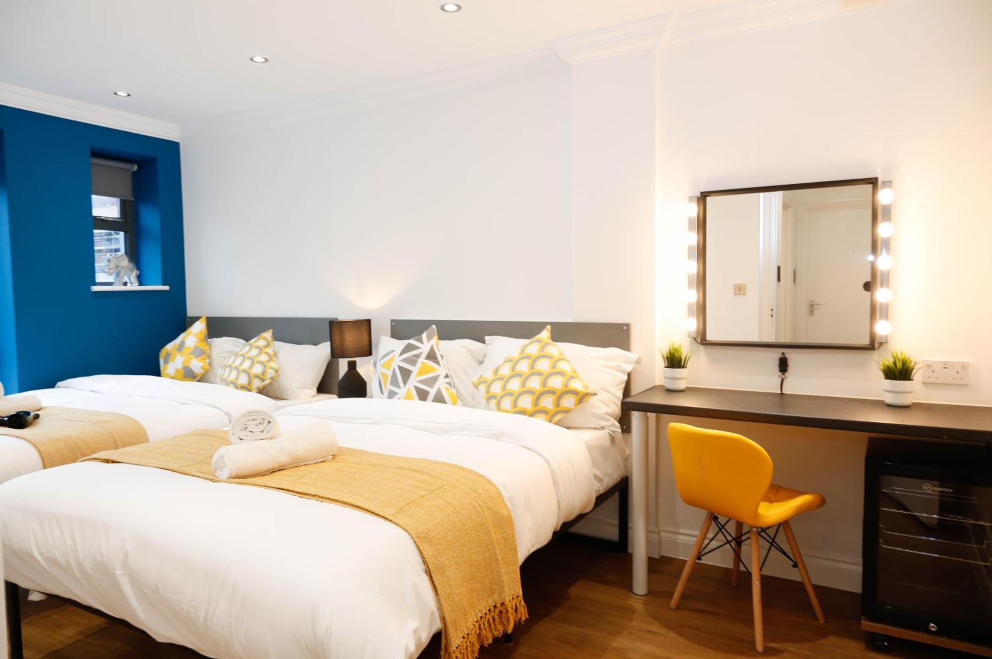 New Luxury Rooms In The Heart Of London Next To Shops, Cafes, Bars & Metro With Shared Bathrooms Exterior foto